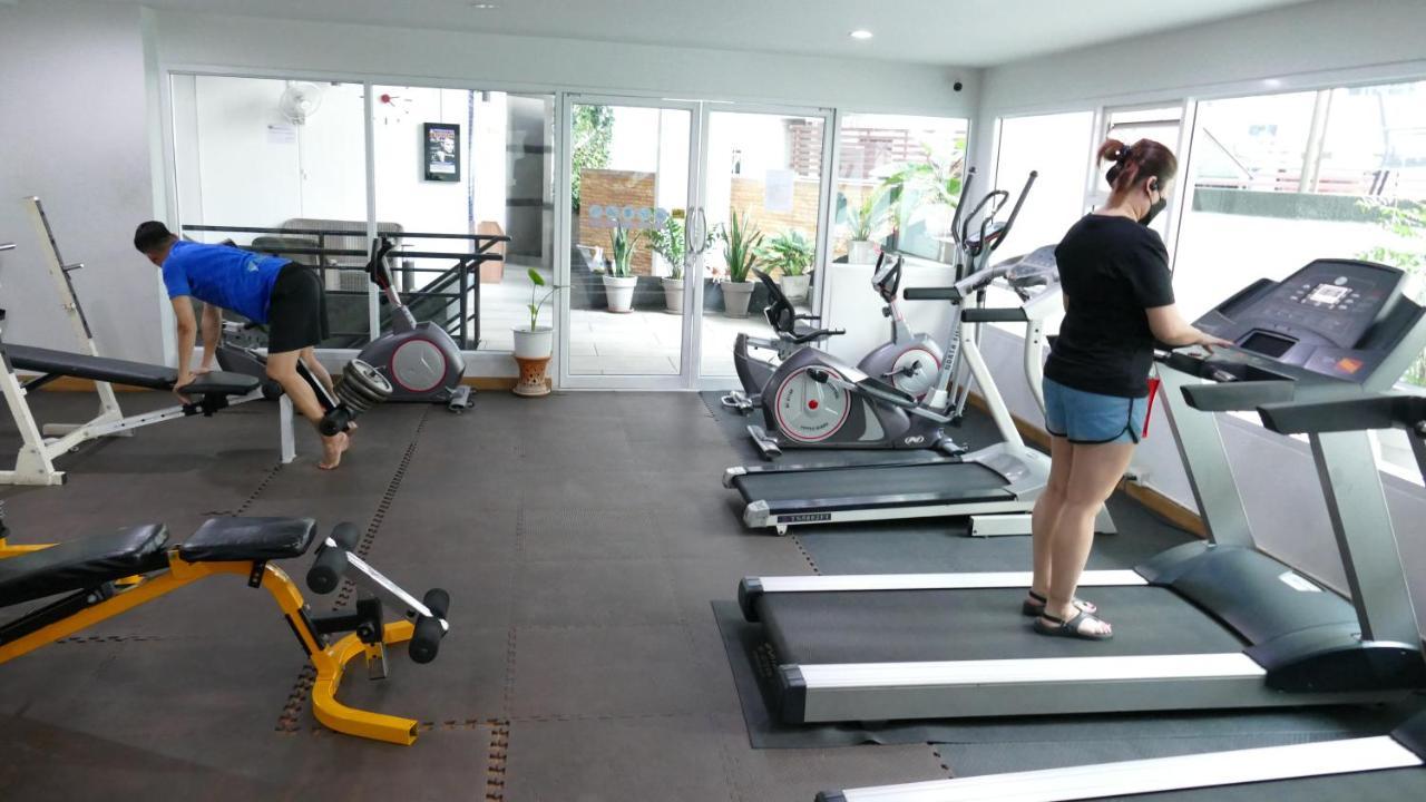 Sundowner Sukhumvit Apartamento Banguecoque Exterior foto